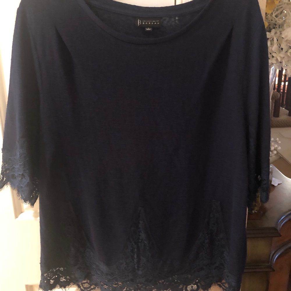 Bobeau short sleeve top size Large NWOT